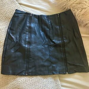 Kendall & Kylie Faux Leather Skirt